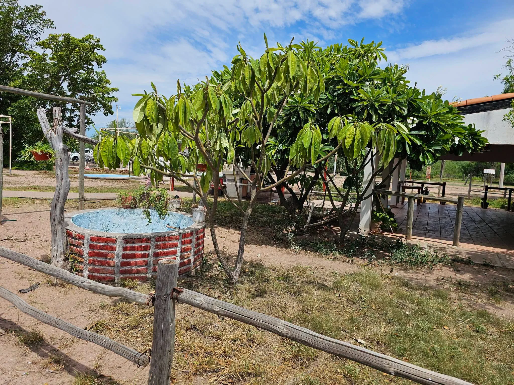 Rancho Esperanza-Hornos